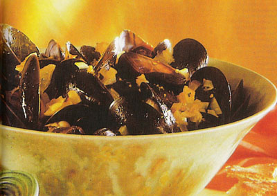 Cozze in salsa di aglio e arancia